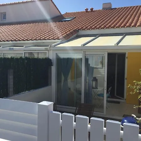 Maison De Des Demoiselles St Jean Prázdninový dům